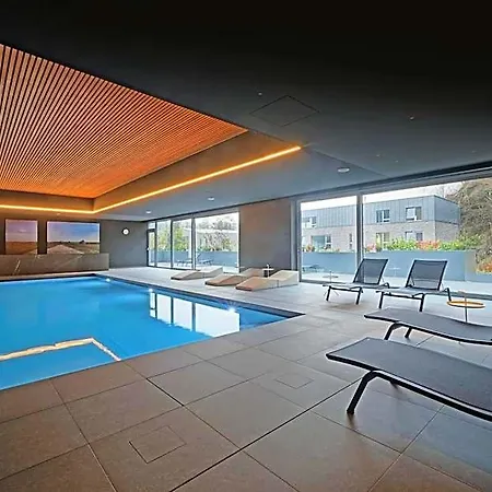 Hotel My 4*